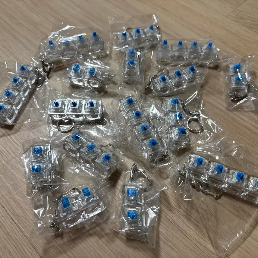[BUNJANG] DIY Keycap &amp; Keychain Base (2, 3, 4-Slot), Keyboard Switch (Sea Salt) / 키캡 키링 만들기 베이스 2구 3구 4구 냥발 키보드 스위치 바다소금
