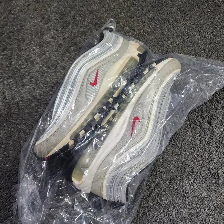 [BUNJANG] Nike Air Max 97 OG Silver (265mm) / 나이키 에어맥스97 OG 실버 265사이즈