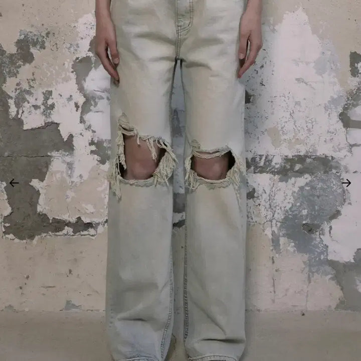 [BUNJANG] Bohemian Seoul Wide Leg Jeans / 보헤미안서울 보헴서 knee-damaged wide jeans S