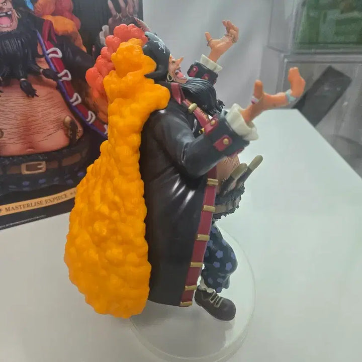 [BUNJANG] One Piece Ichiban Kuji Master Stars Piece Marshall D. Teach Blackbeard Figure with Acrylic Base / (아크릴베이스포함)원피스 제일복권 B상 신사황 마샬 D 티치 검은수염