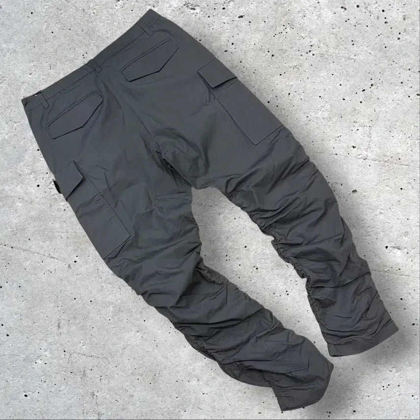 [BUNJANG] National Geographic Shirring Cargo Jogger Pants Grey / [91] 내셔널지오그래픽 셔링 카고 조거 팬츠 그레이