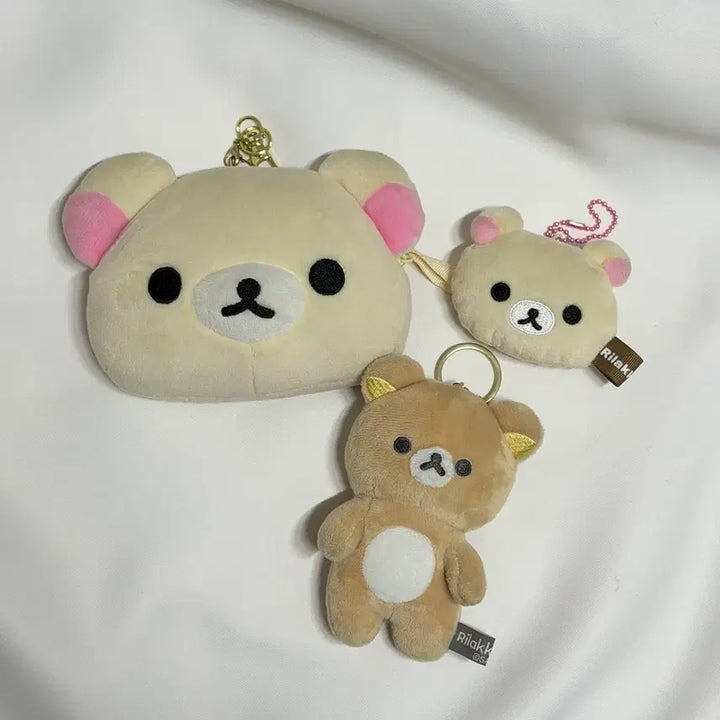 [BUNJANG] Kori Rilakkuma Pass Holder &amp; Keychains Bundle Set / 코리락쿠마 릴패스 , 키링들 일괄판매