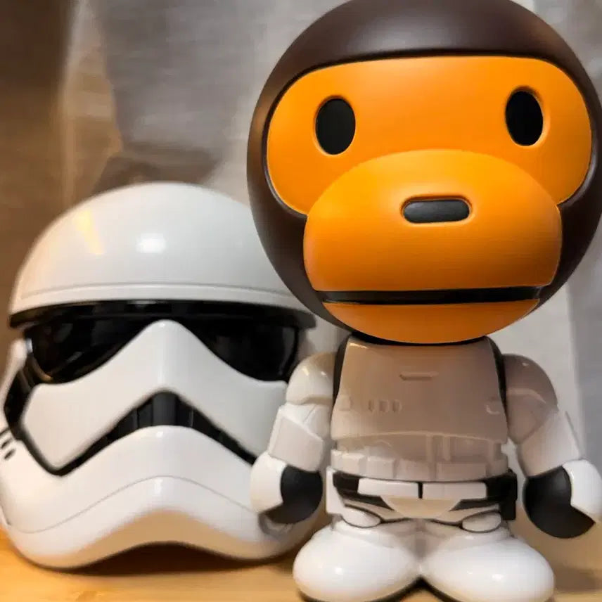 [BUNJANG] BAPE x Medicom Toy Star Wars Stormtrooper Milo Figure / 베이프 x 메디콤토이 스타워즈 스톰트루퍼 마일로