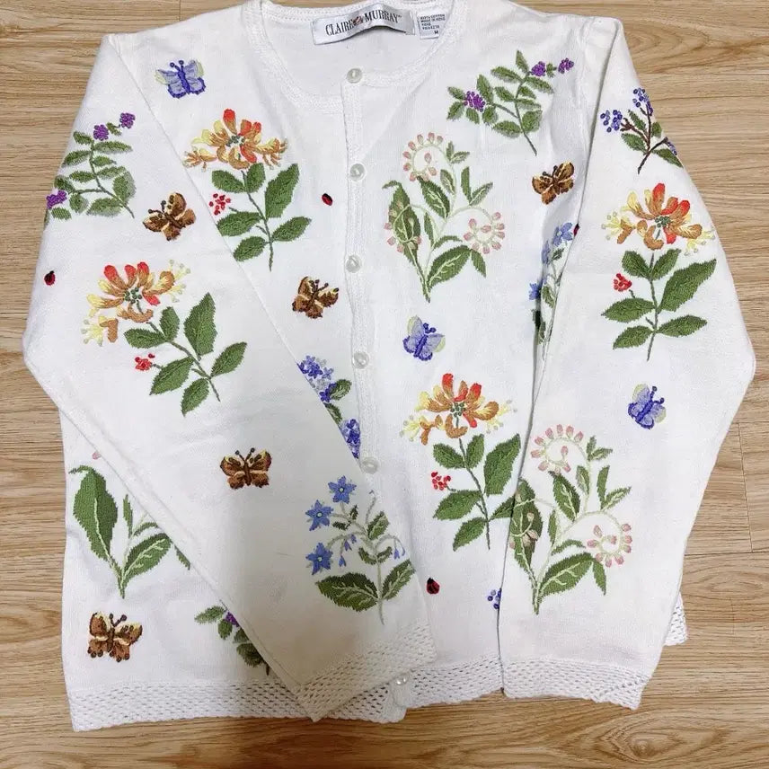 [BUNJANG] Botanical Embroidery Cardigan / 보테니컬 자수 가디건