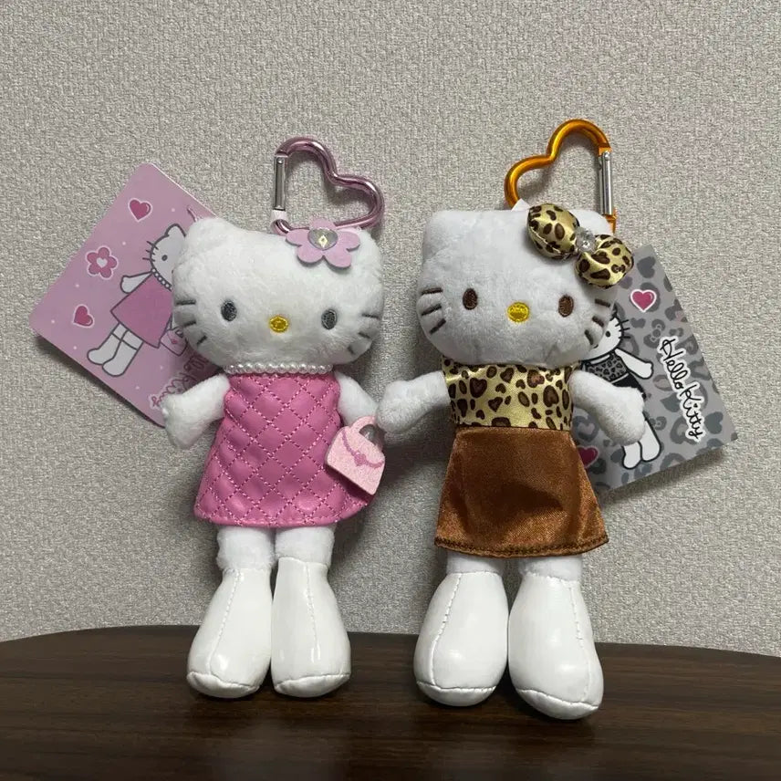 [BUNJANG] Sanrio Hello Kitty Long Leg Keychain Plush Set (2 Types) / Set 산리오 헬로키티 롱다리 키티 키링 2종 세트 인형