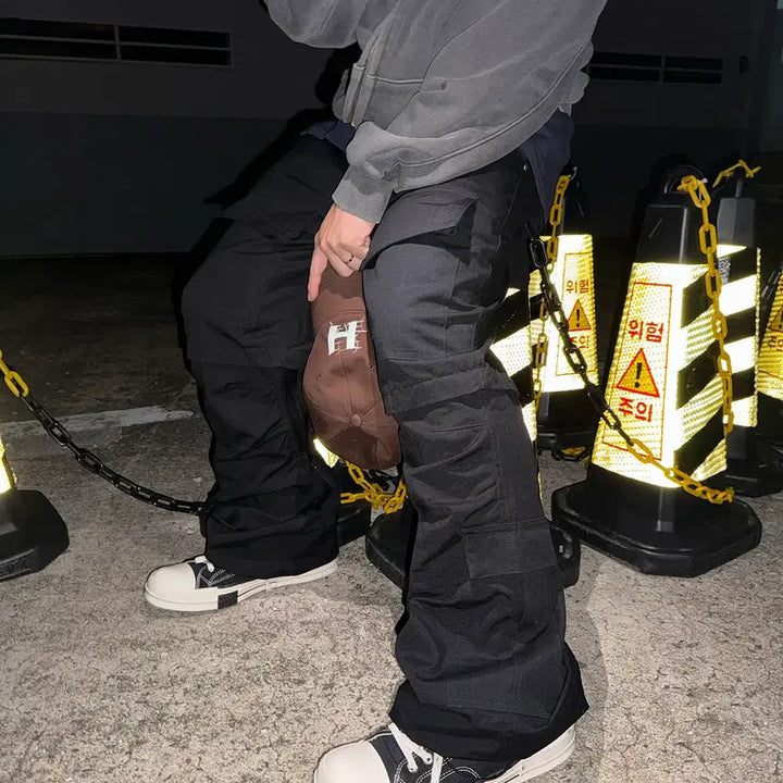[BUNJANG] HAE A Zipper Cargo Flare 6-Pocket Pants (One Size) / 해아 hae a 지퍼 카고 플레어 6포켓 팬츠 / OS(사이즈표 첨부)