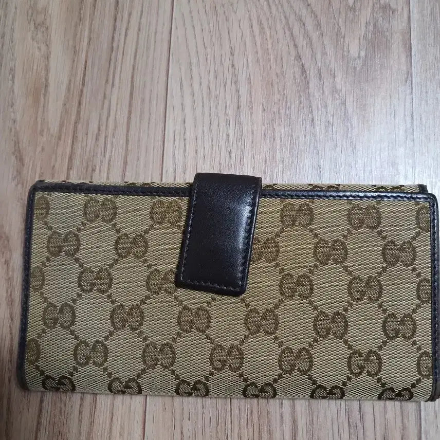 [BUNJANG] Gucci GG Logo Long Wallet / 구찌 GG 로고 장지갑