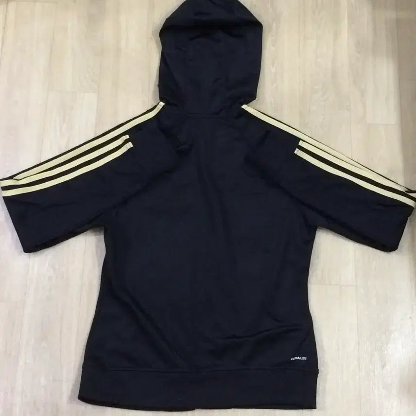[BUNJANG] Adidas Black Hooded Zip-Up Jacket (Light Fleece) / 아디다스 져지 판매합니다