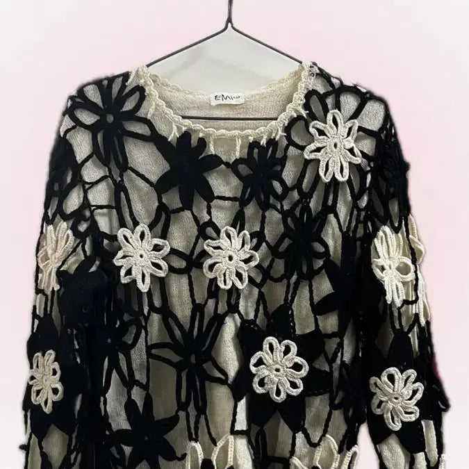 [BUNJANG] Floral Crochet Knit Top / 꽃무늬 크로셰 니트