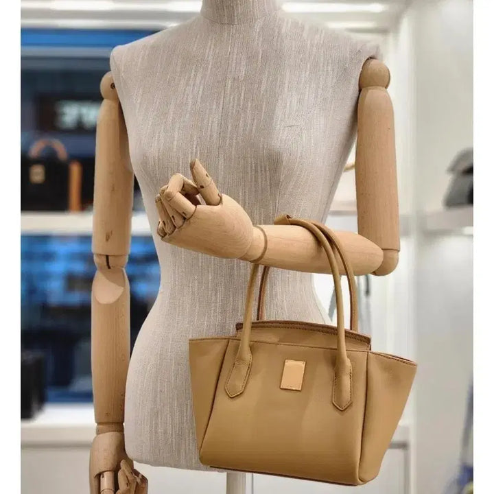 [BUNJANG] Couronne Stephanie F Tote Bag Beige Leather / 쿠론 스테파니 F 토트백 20