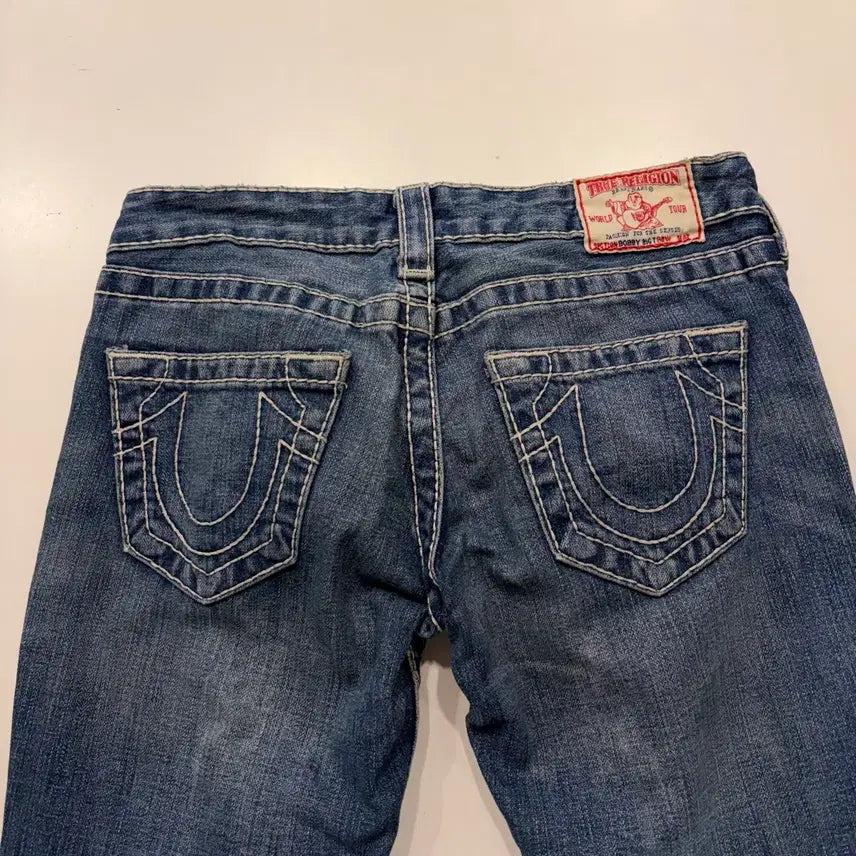 [BUNJANG] True Religion Bobby Bootcut Jeans Pants Size 25 / [25] 트루릴리젼 바비 빅티 부츠컷 데님 청바지 팬츠