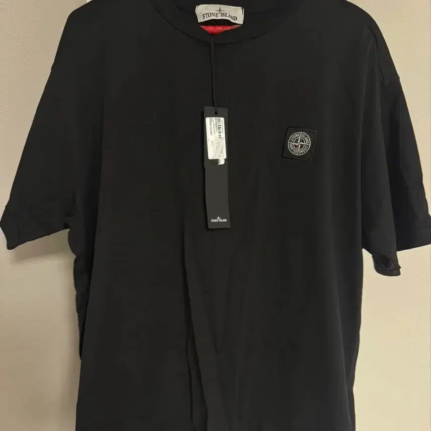[BUNJANG] Stone Island Black T-Shirt (L) / 스톤아일랜드 블랙 반팔 티셔츠 새상품