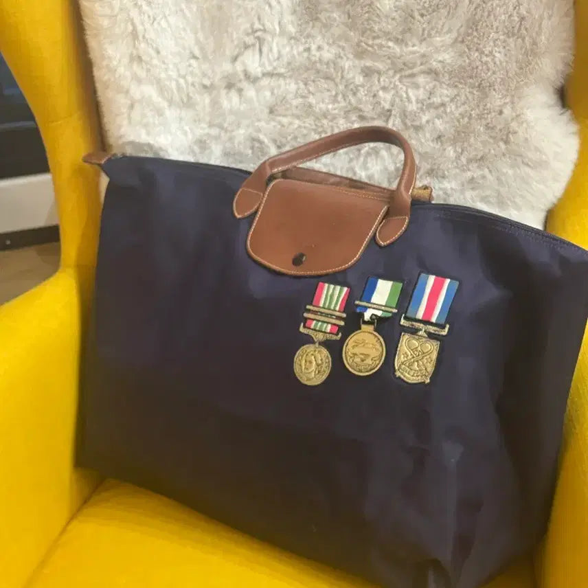 [BUNJANG] Longchamp Le Pliage Large Shoulder Bag (Jeremy Scott Collaboration) / 롱샴 르플리아쥬 라지 숄더백 (제레미 스캇 콜라보)
