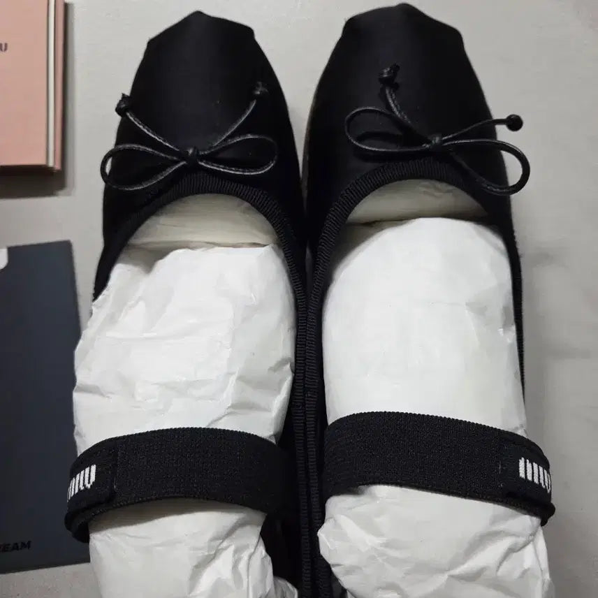 [BUNJANG] Miu Miu Black Ballet Flats / 미우미우플랫