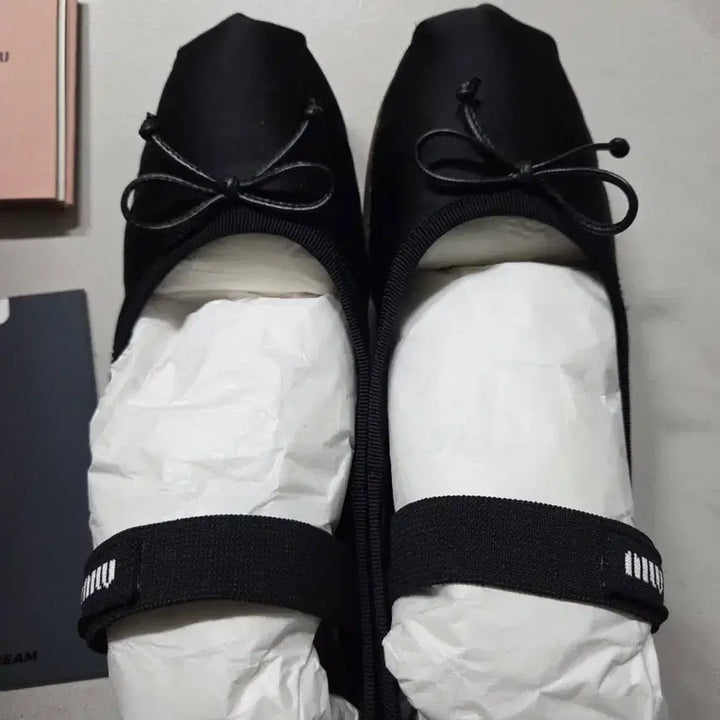 [BUNJANG] Miu Miu Black Ballet Flats / 미우미우플랫