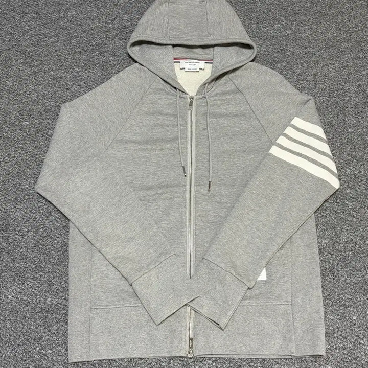 [BUNJANG] Thom Browne Diagonal Stripe Zip-Up Hoodie Size 5 / 오케이몰판) 톰브라운 사선 후드집업 5사이즈