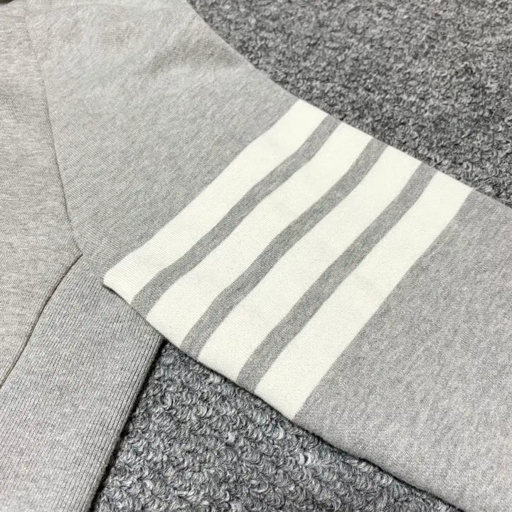 [BUNJANG] Thom Browne Diagonal Stripe Zip-Up Hoodie Size 5 / 오케이몰판) 톰브라운 사선 후드집업 5사이즈