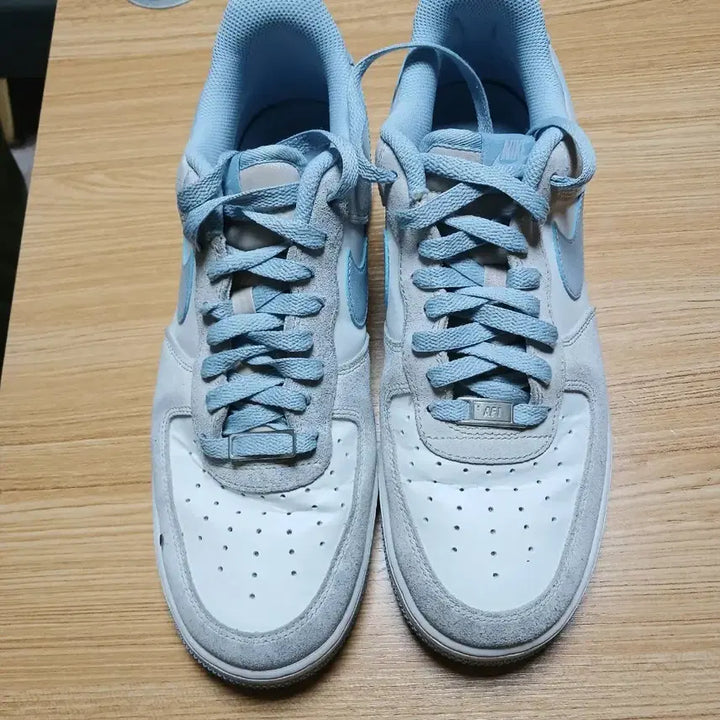 [BUNJANG] Nike Air Force 1 Sky Blue Sneakers / 나이키 에어포스1 스카이블루 운동화