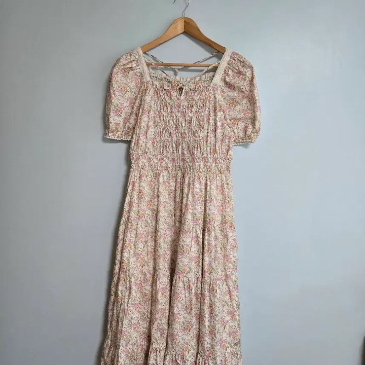 [BUNJANG] Thursday Island Floral Shirring Long Dress / 써스데이아일랜드 플라워 셔링 롱 원피스