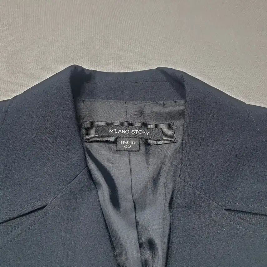 [BUNJANG] Milano Story Double Trench Coat Navy / 밀라노스토리  더블 트렌치 코트 허리끈 여성85