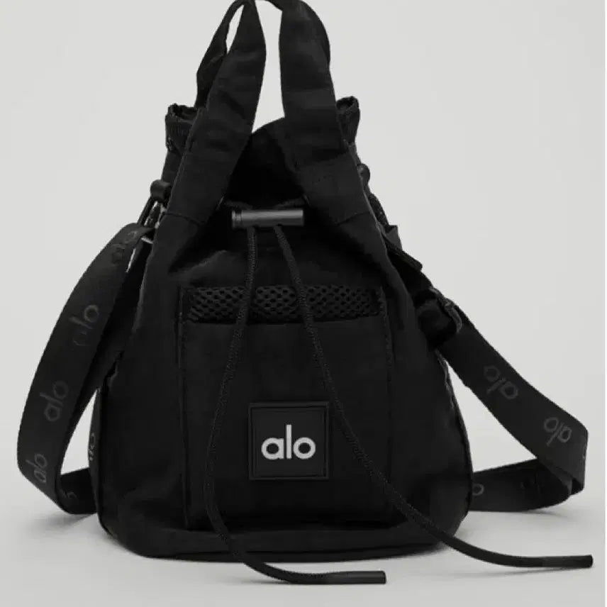 [BUNJANG] Alo Mini Bucket Bag Black / 알로 Alo 블랙 미니 버킷백(새상품)
