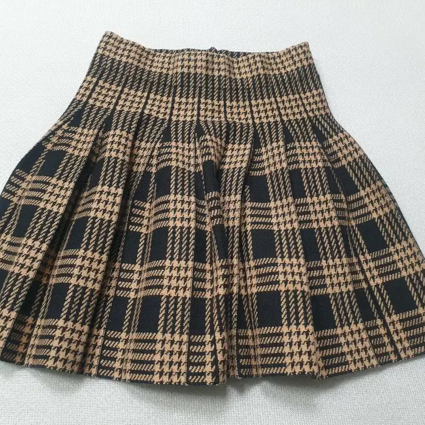 [BUNJANG] BNX Check Pleated Mini Skirt / BNX 체크 플리츠 미니스커트 허리24~27