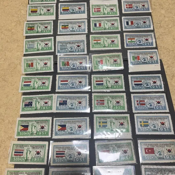 [BUNJANG] 1950s Korean War Participating Nations Stamp Bundle / 1950년대 발행한 6.25 참전국 단편우표 일괄 싸게판매합니다.