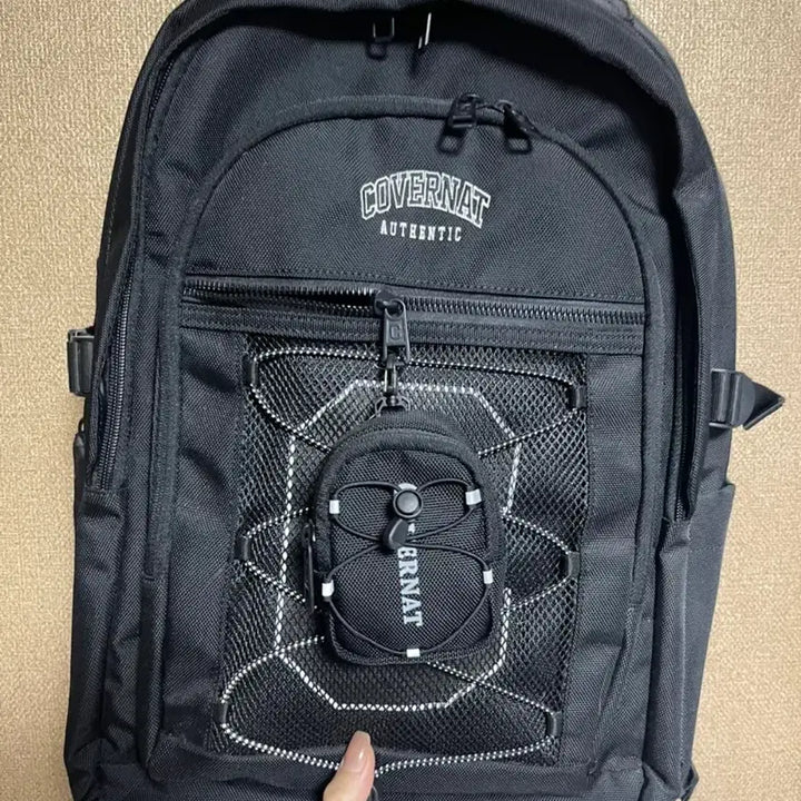 [BUNJANG] Carhartt WIP Black Backpack / 커버낫 블랙 백팩