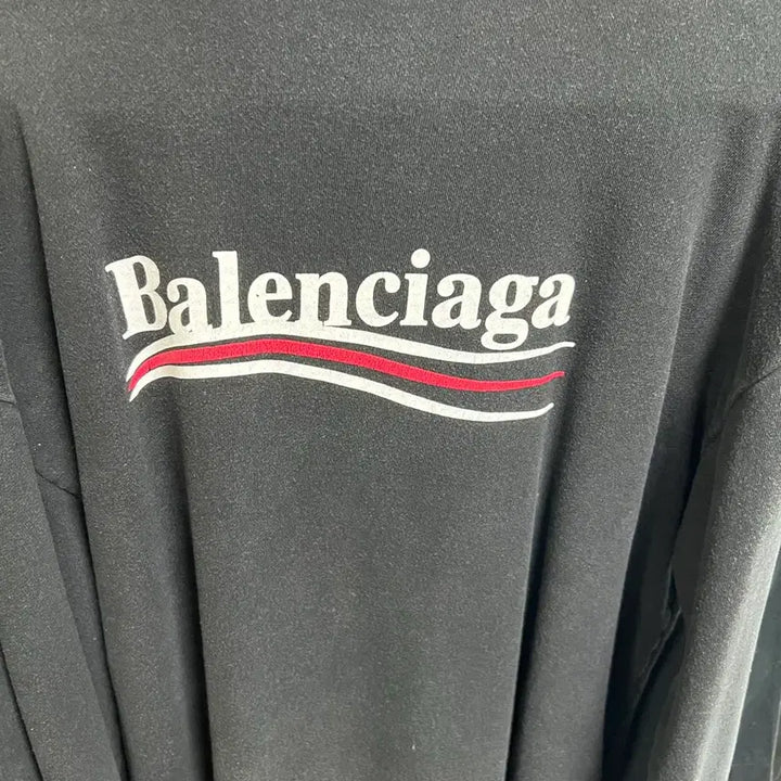 [BUNJANG] Balenciaga Wave Logo Sweatshirt / 발렌시아가 웨이브 로고 맨투맨