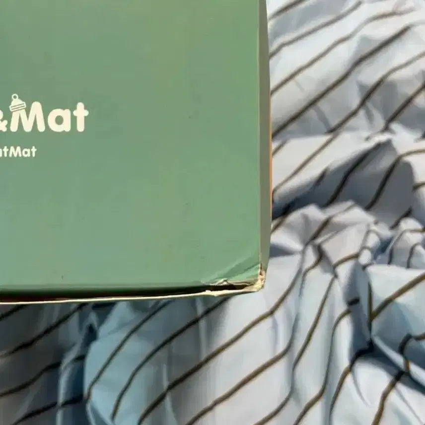 [BUNJANG] Pat &amp; Mat 30cm Medium Plush Toy / 더현대 팝업 패트와매트 정품 매트 30cm 중형 인형 양도 판매