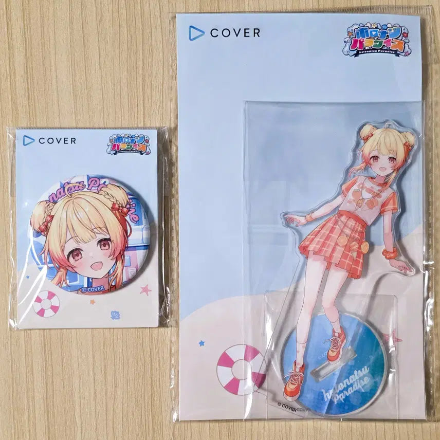 [BUNJANG] Hololive HonoNatsuotonose Kanade Acrylic Stand &amp; Can Badge Set / 홀로라이브 홀로나츠 오토노세 카나데 아크릴스탠드 캔뱃지 세트