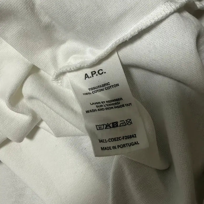 [BUNJANG] A.P.C. White Logo T-Shirt Size S / A.P.C. 화이트 로고 반팔 티셔츠 S