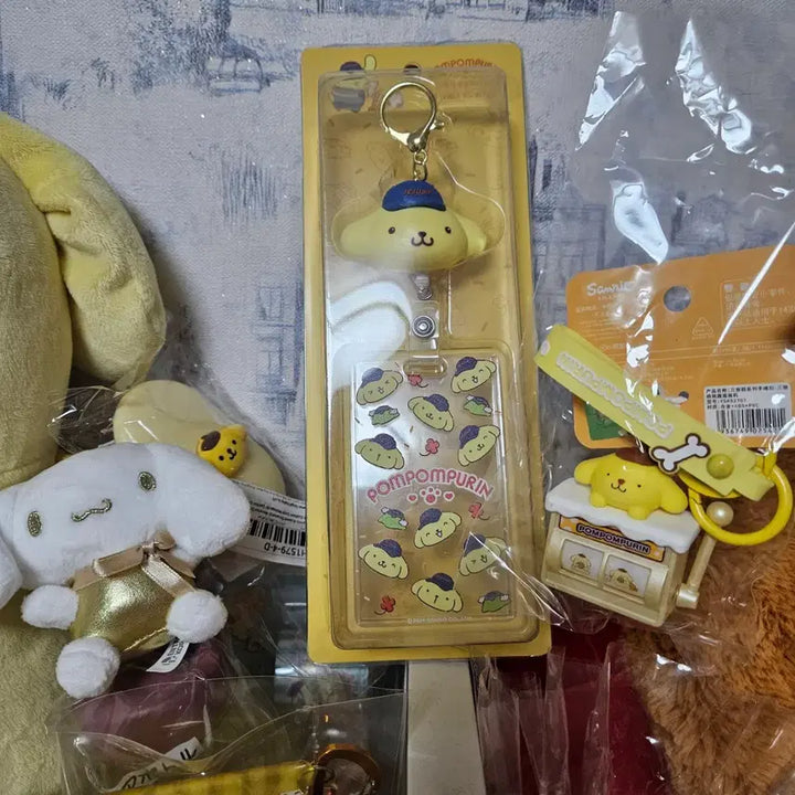 [BUNJANG] Sanrio Pompompurin Plush Toy &amp; Goods Bundle Set / 산리오 폼폼푸린 인형 &amp; 굿즈 일괄