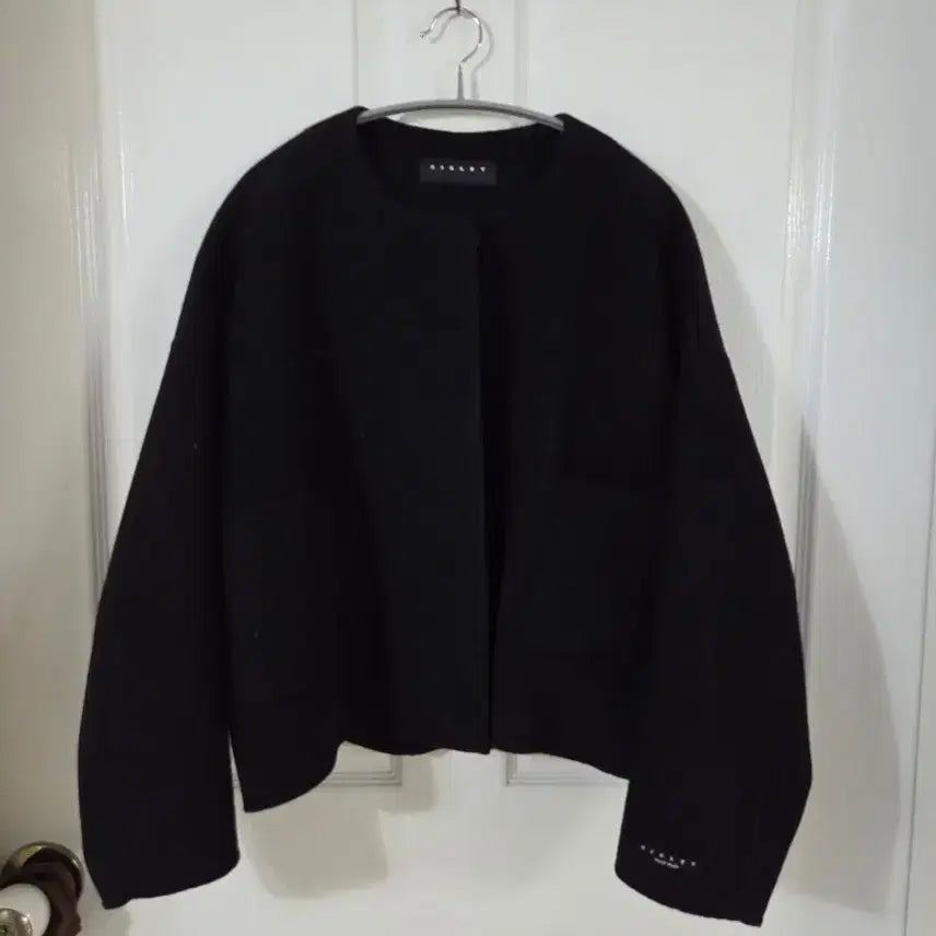 [BUNJANG] Sisley Roundneck Pocket Coat / 시슬리 라운드넥 포켓 코트 (SACTC8461)
