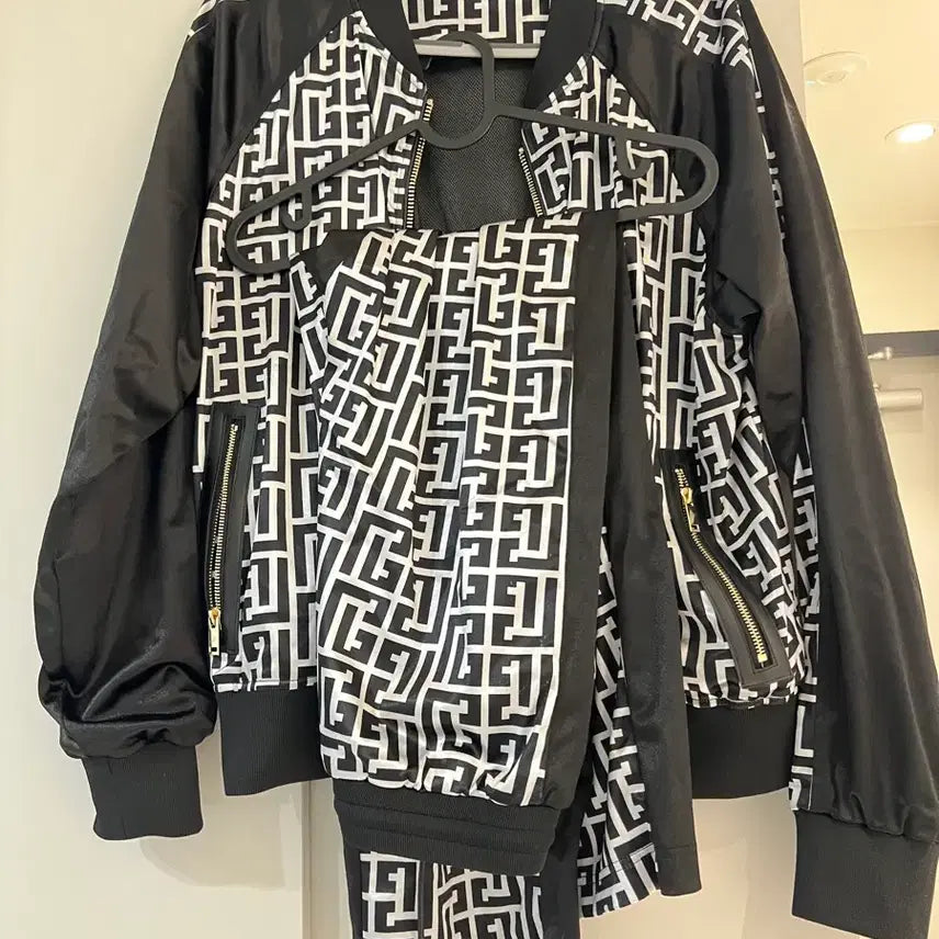 [BUNJANG] Rafinato RT Monogram Silk Training Set-up / 라피나토 RT모노그램 실크 트레이닝셋업 50/52
