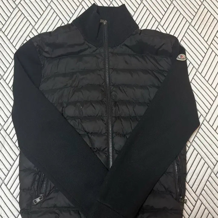 [BUNJANG] Moncler Knit Padding / 몽클레어 니트패딩