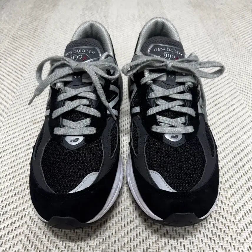 [BUNJANG] New Balance 990 V6 Black/White / (255)뉴발란스 990 V6 블랙/화이트