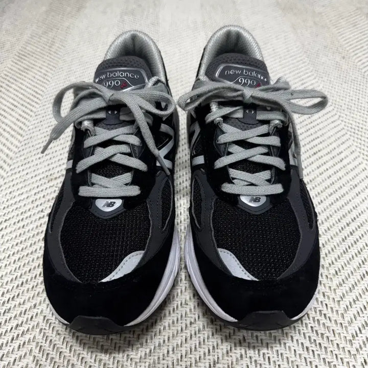 [BUNJANG] New Balance 990 V6 Black/White / (255)뉴발란스 990 V6 블랙/화이트