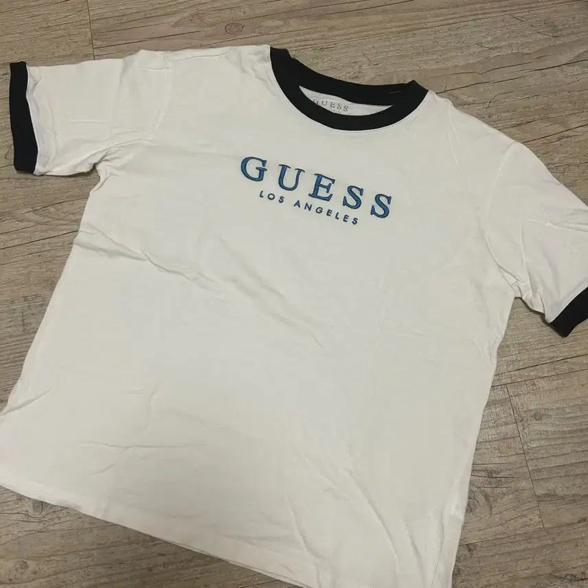 [BUNJANG] Guess Ringer T-Shirt (S) / 게스 링거 티셔츠(s)
