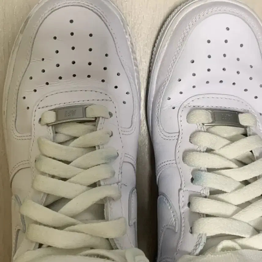 [BUNJANG] Nike Air Force 1 High White / 원가이하 판매) 나이키 에어포스 1 하이 235 화이트