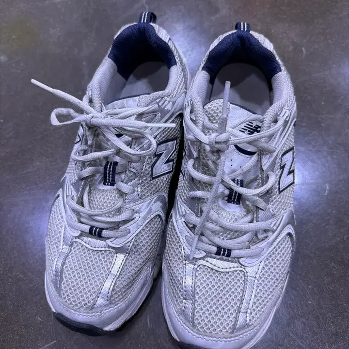 [BUNJANG] New Balance 530 White Silver Navy Sneakers 245 / 뉴발란스 530 화이트 실버 네이비 스니커즈 245