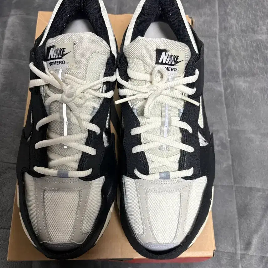 [BUNJANG] Nike Zoom Vomero 5 Wolf Grey Black / 나이키 줌보메로5 울프그레이 앤 블랙 275