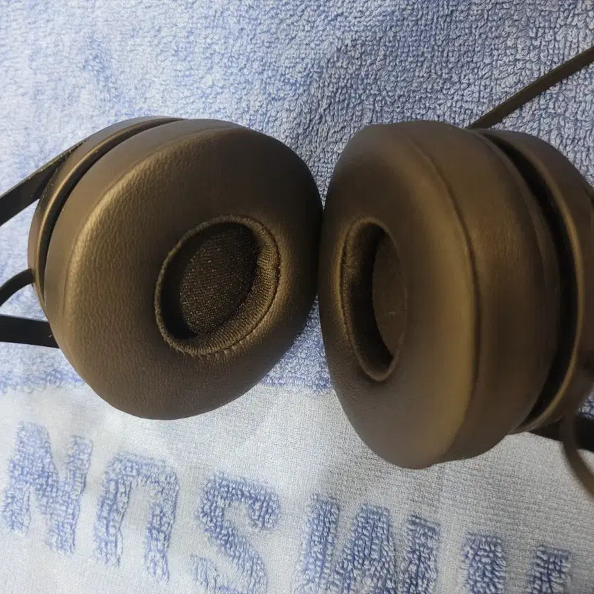 [BUNJANG] Beats by Dr. Dre EP On-Ear Wired Headphones (Black) / 정품 비츠 닥터드레 EP 온이어 헤드셋 이어폰 헤드폰 beats