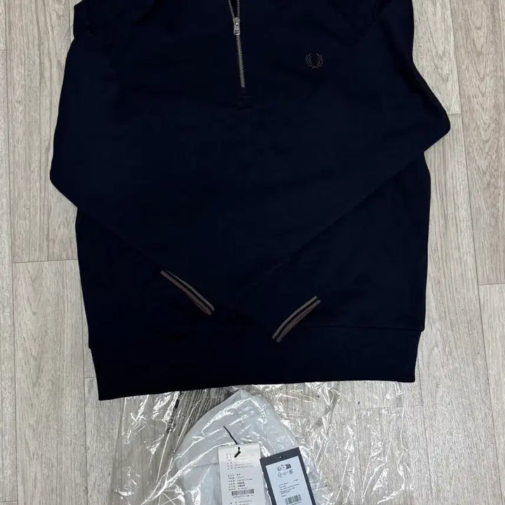 [BUNJANG] Fred Perry Half-Zip Sweatshirt Navy / L 프레드페리 하프집 스웻셔츠 네이비