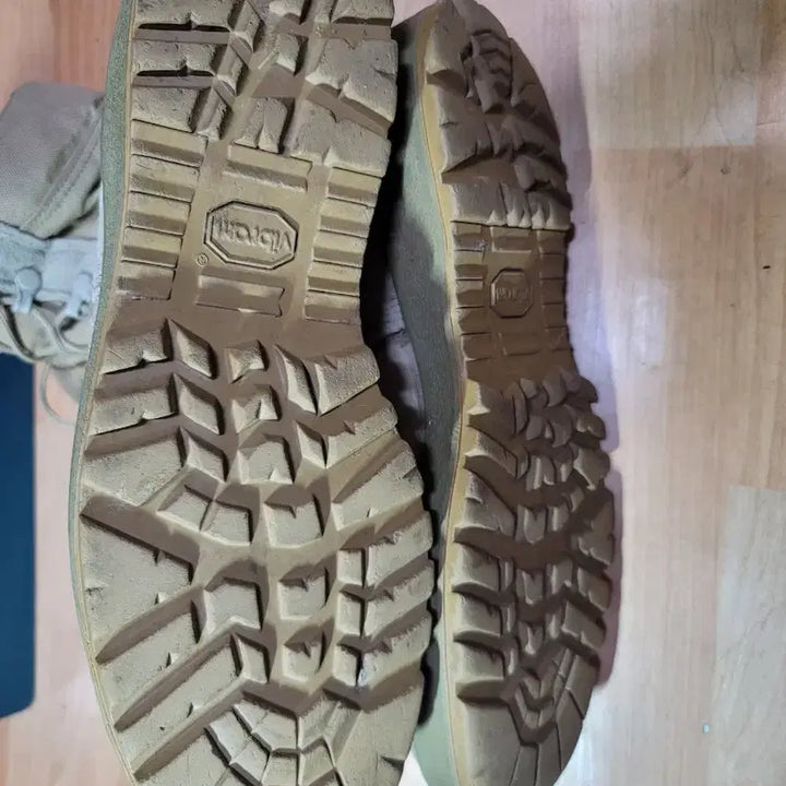 [BUNJANG] McRae Combat Boots 10R / 미군 전투화 McRae 10R