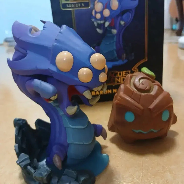 [BUNJANG] League of Legends 2018 Snowdown Mystery Box (Limited Edition) / LOL 2018 눈맞이축제 미스터리박스 [공식굿즈/소장용/한정판]