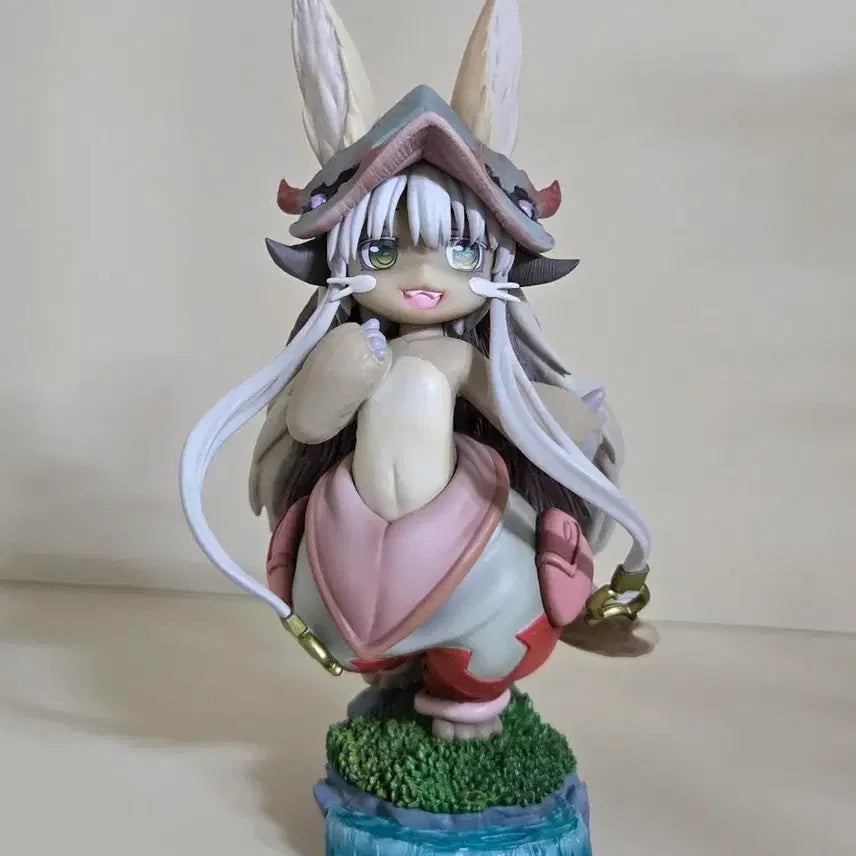 [BUNJANG] Made in Abyss Nanachi Kotobukiya Figure / 메이드인어비스 코토부키야 나나치 피규어