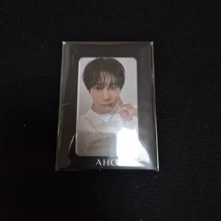 [BUNJANG] SHINee Taemin AHC Photocard (Sealed) / [미개봉] AHC 샤이니 태민 포토카드 포카