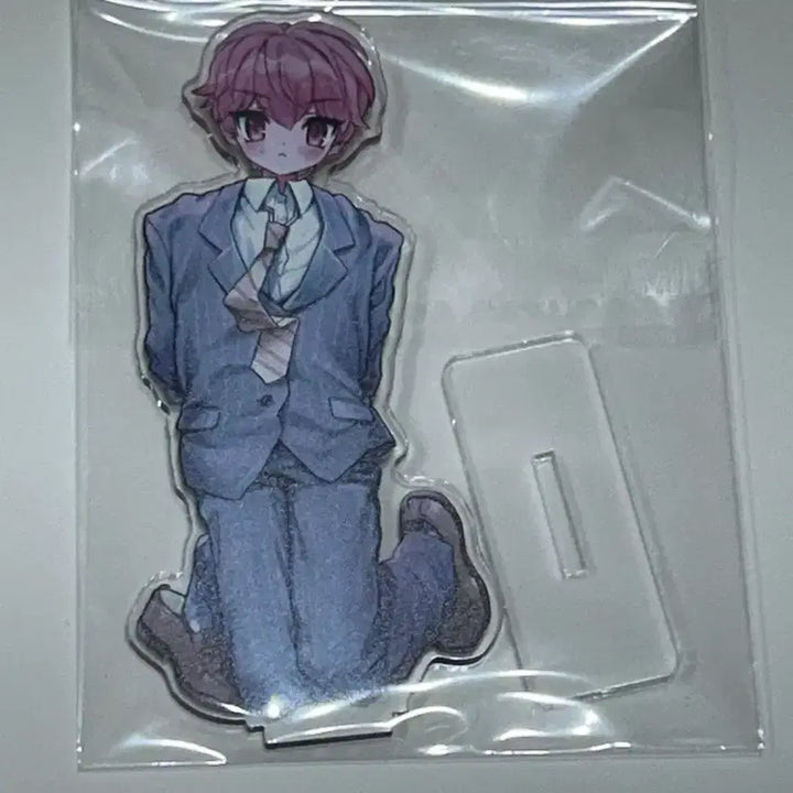 [BUNJANG] PLAVE Bambi Acrylic Stand Earphone Winder / 플레이브 비공굿 밤비 아크릴 스탠드 이어폰 감개 우츄진님