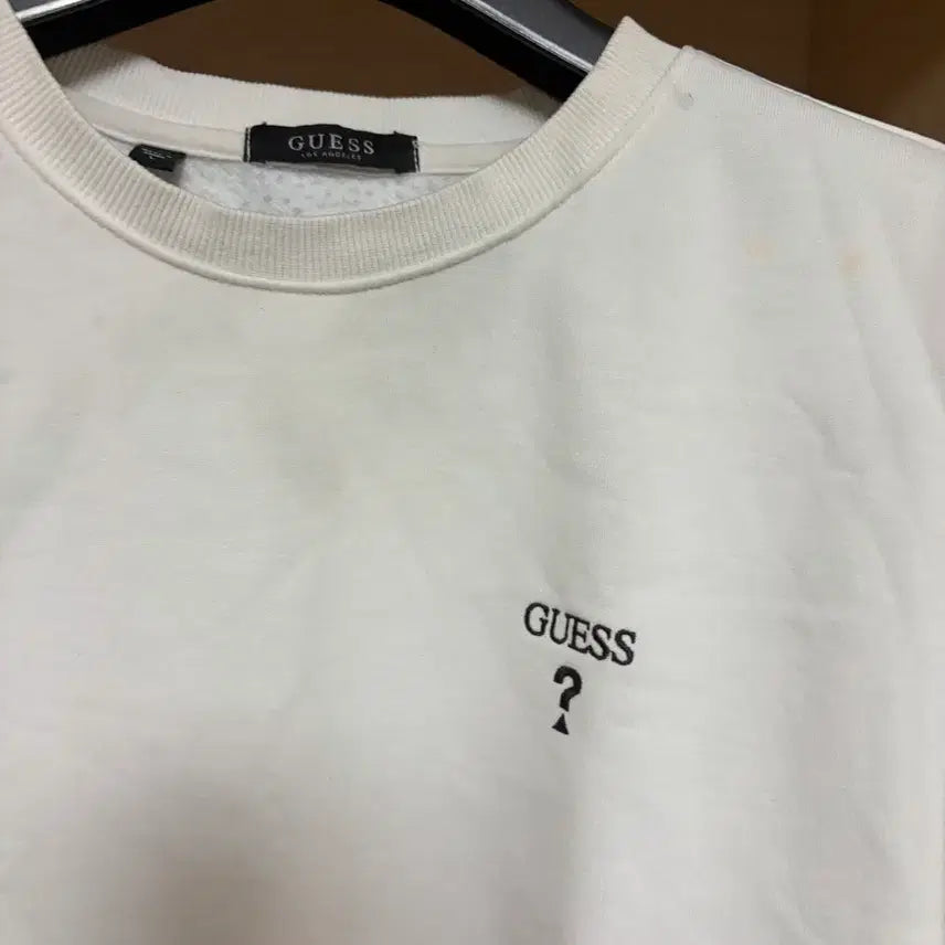 [BUNJANG] Guess Unisex Sweatshirt White / 게스 남녀공용 맨투맨 화이트